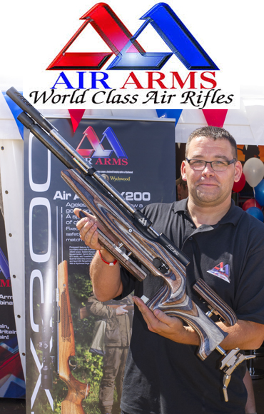 Air Arms' Chris Kemp shows off the company's FTP900 flagship - as won by lucky competitor David Nicholls